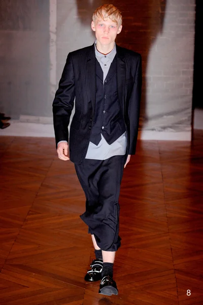 Look 8